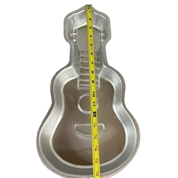 Vintage 90s Wilton Cake Pans Car Auto SUV 2015-2034 Guitar 2105-570 Travel Music - Picture 3 of 8